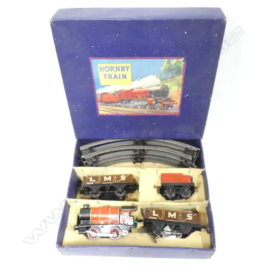 HORNBY BOXED TRAIN SET  - M1 GOODS SET